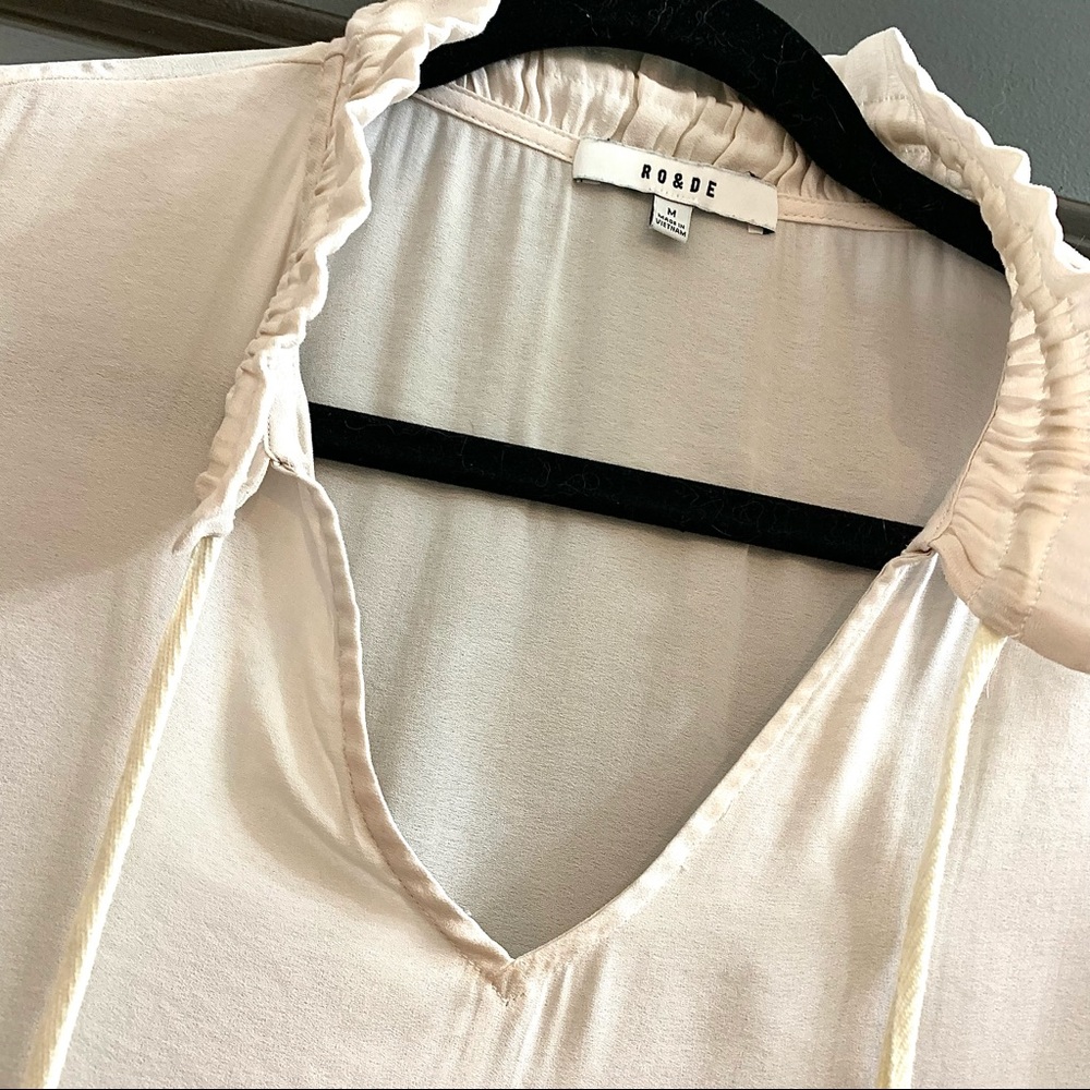 RO & DE cream ruffled blouse - Picture 3 of 7